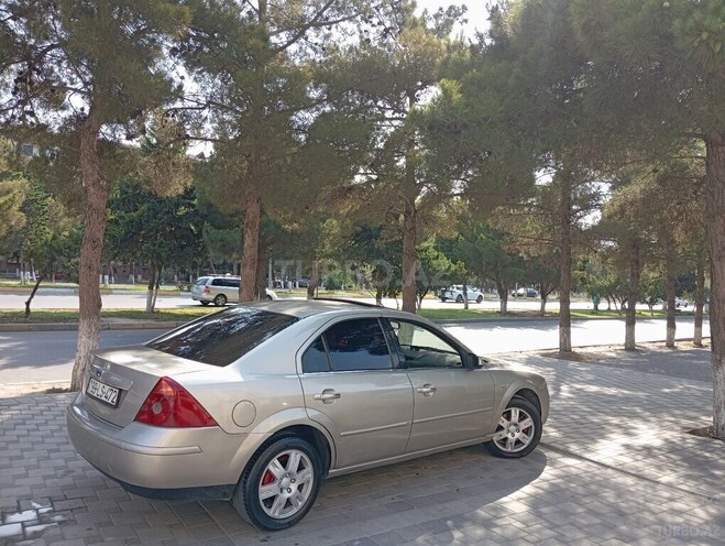 Ford Mondeo 2003, 295,416 km - 2.0 l - Sumqayıt