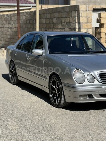 Mercedes E 270 2000, 384,000 km - 2.7 l - Bakı