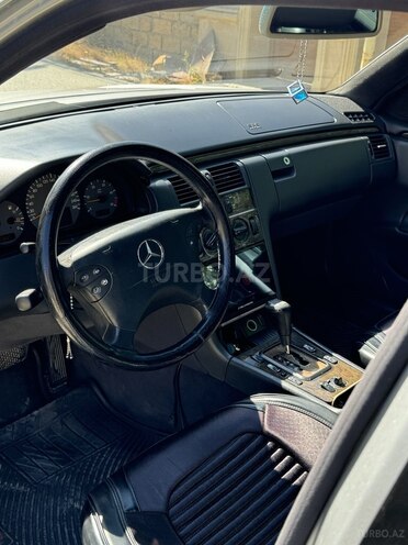 Mercedes E 270 2000, 384,000 km - 2.7 l - Bakı
