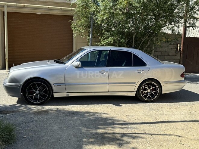 Mercedes E 270 2000, 384,000 km - 2.7 l - Bakı