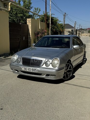 Mercedes E 270 2000, 384,000 km - 2.7 l - Bakı