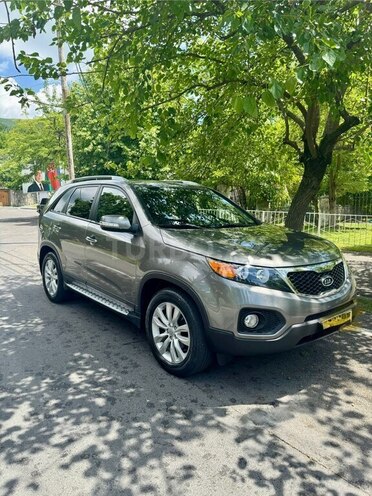 Kia Sorento 2009, 278,000 km - 2.0 l - Şəki