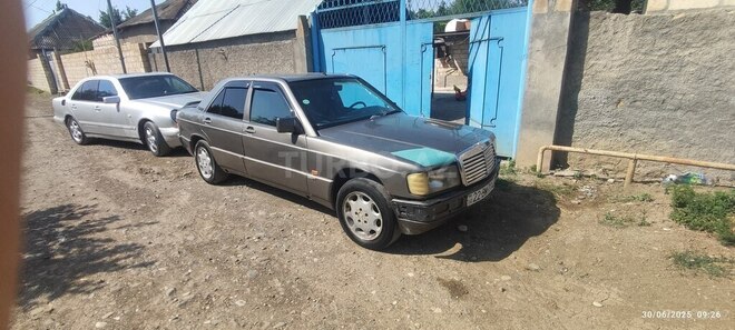 Mercedes 190 1989, 100,000 km - 2.3 л - Tərtər