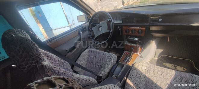 Mercedes 190 1989, 100,000 km - 2.3 л - Tərtər