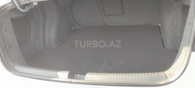 Volkswagen Jetta 2016, 130,000 km - 1.4 l - Bakı