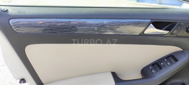 Volkswagen Jetta 2016, 130,000 km - 1.4 l - Bakı