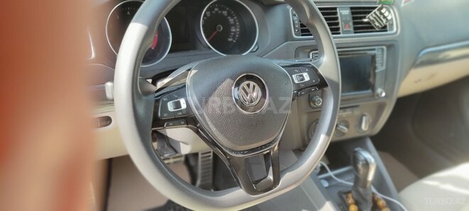 Volkswagen Jetta 2016, 130,000 km - 1.4 l - Bakı