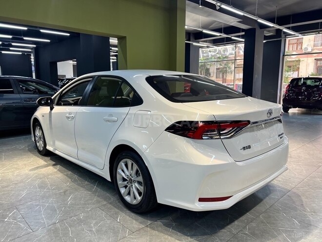 Toyota Corolla-4