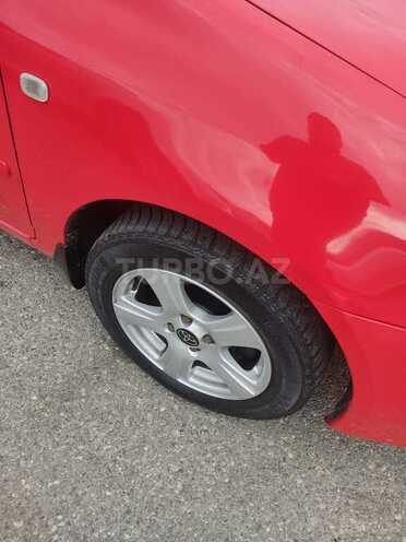 Toyota Corolla 2005, 150,000 km - 1.4 l - Bakı