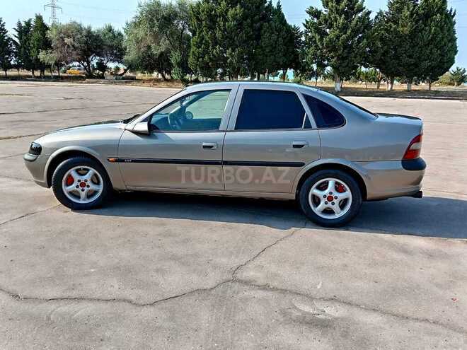 Opel Vectra-9