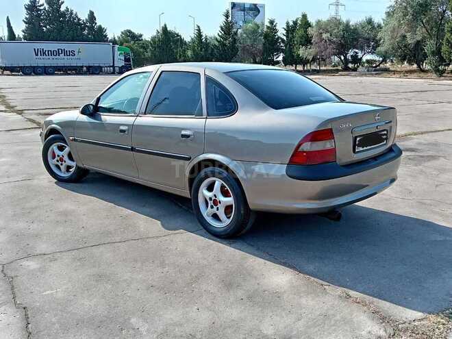 Opel Vectra 1997, 265,652 km - 2.0 l - Sumqayıt