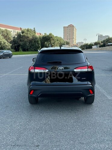 Toyota Corolla Cross 2024, 1,900 km - 2.0 л - Bakı