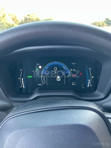 Toyota Corolla Cross 2024, 1,900 km - 2.0 л - Bakı