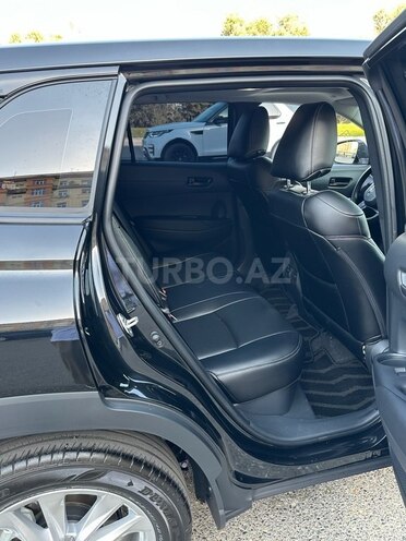 Toyota Corolla Cross 2024, 1,900 km - 2.0 л - Bakı