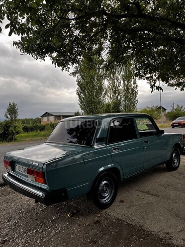 LADA (VAZ) 2107 2003, 80,000 km - 1.6 l - Şabran