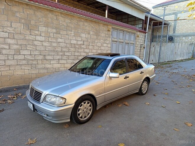 Mercedes C 200 1998, 240,000 km - 2.0 l - Şamaxı