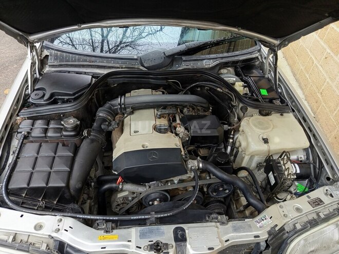Mercedes C 200 1998, 240,000 km - 2.0 l - Şamaxı