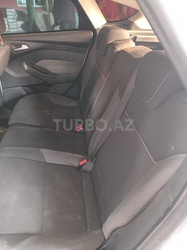 Ford Focus 2013, 397,853 km - 1.6 l - Beyləqan