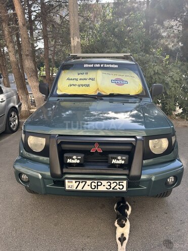 Mitsubishi Pajero io 1999, 194,000 km - 1.8 л - Bakı