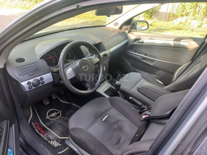 Opel Astra 2004, 350,000 km - 1.4 l - Göyçay