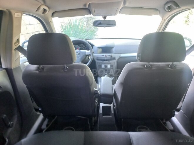 Opel Astra 2004, 350,000 km - 1.4 l - Göyçay
