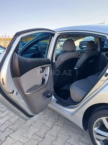 Hyundai Elantra 2013, 200,300 km - 1.8 l - Bakı