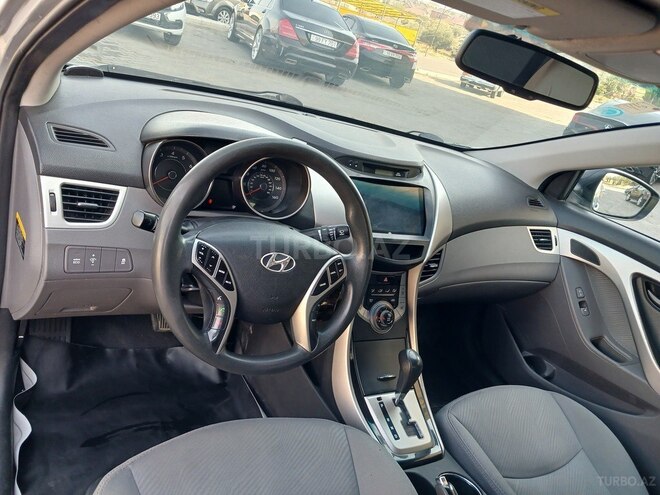 Hyundai Elantra 2013, 200,300 km - 1.8 l - Bakı