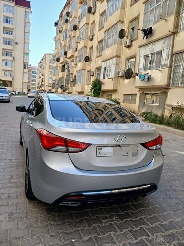 Hyundai Elantra 2013, 200,300 km - 1.8 l - Bakı