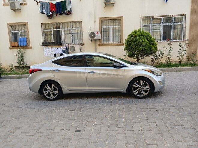 Hyundai Elantra 2013, 200,300 km - 1.8 l - Bakı