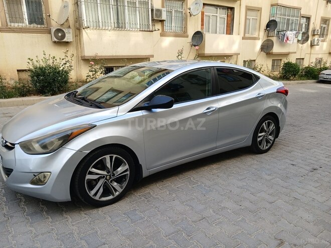 Hyundai Elantra 2013, 200,300 km - 1.8 l - Bakı