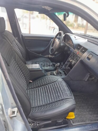 Mercedes C 200 d 1993, 600,000 km - 2.0 л - Sumqayıt