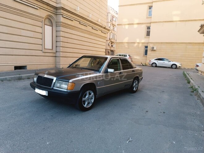 Mercedes 190 1993, 264,283 km - 2.0 l - Bakı