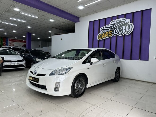 Toyota Prius-3