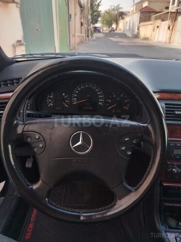 Mercedes E 220 d 2000, 333,288 km - 2.2 l - Bakı