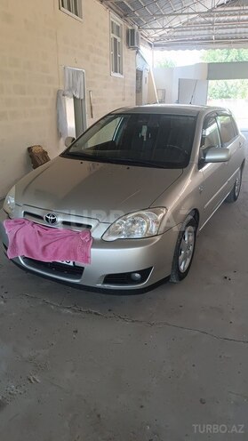 Toyota Corolla 2005, 261,000 km - 1.4 l - Hacıqabul