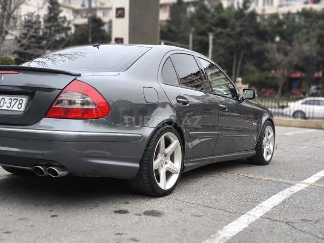 Mercedes E 350 2006, 224,570 km - 3.5 l - Bakı