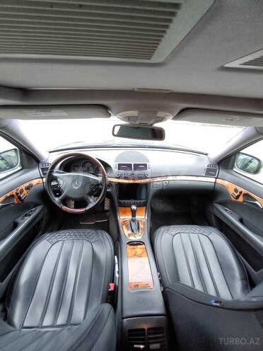 Mercedes E 350 2006, 224,570 km - 3.5 l - Bakı