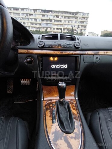 Mercedes E 350 2006, 224,570 km - 3.5 l - Bakı