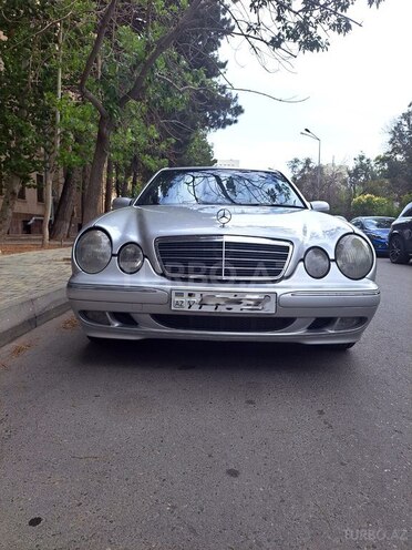 Mercedes E 220 d 2000, 363,880 km - 2.2 l - Bakı