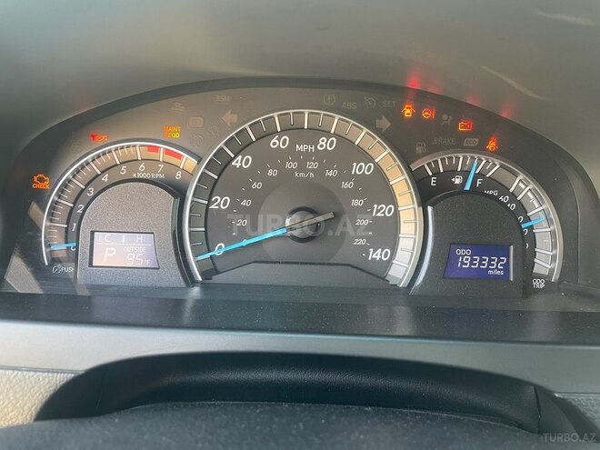 Toyota Camry 2013, 311,138 km - 2.5 l - Bakı