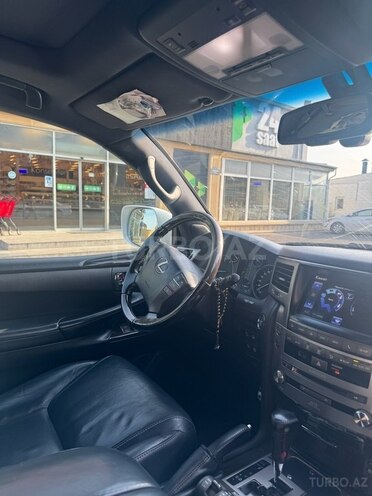 Lexus LX 570-6