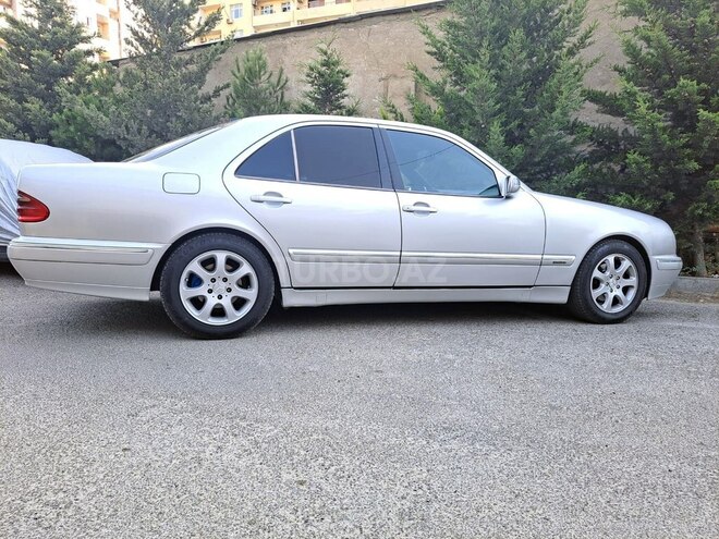 Mercedes E 220 d 2000, 363,880 km - 2.2 l - Bakı