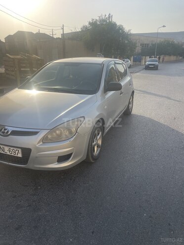 Hyundai i30-6