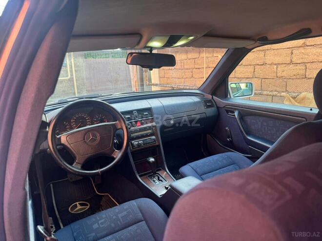 Mercedes C 180 1997, 284,624 km - 1.8 l - Bakı