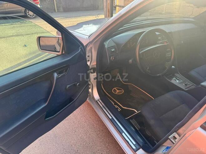 Mercedes C 180 1997, 284,624 km - 1.8 l - Bakı