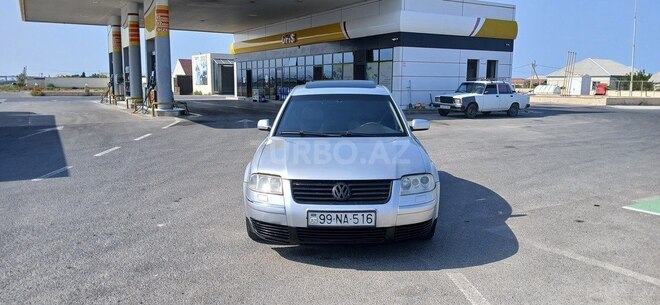 Volkswagen Passat 2002, 296,000 km - 2.0 l - Sumqayıt
