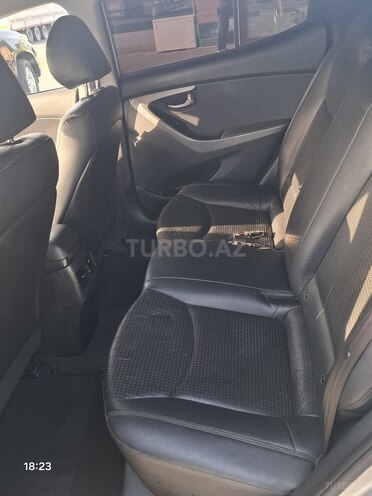 Hyundai Avante 2013, 195,000 km - 1.6 л - Bakı