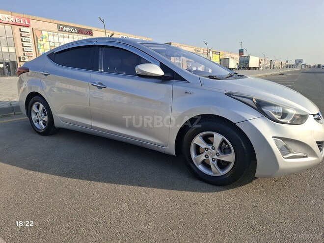 Hyundai Avante 2013, 195,000 km - 1.6 л - Bakı