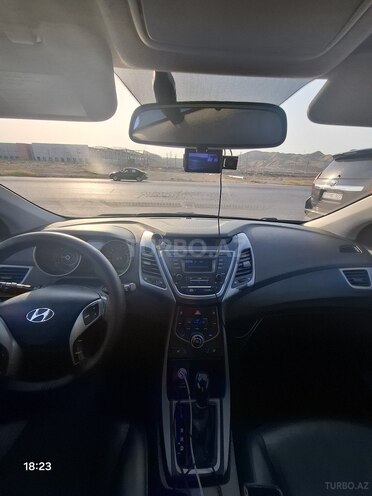 Hyundai Avante 2013, 195,000 km - 1.6 л - Bakı
