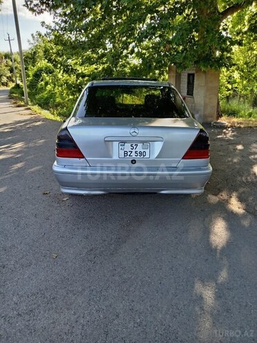 Mercedes C 230 1996, 358,000 km - 2.3 л - Qazax